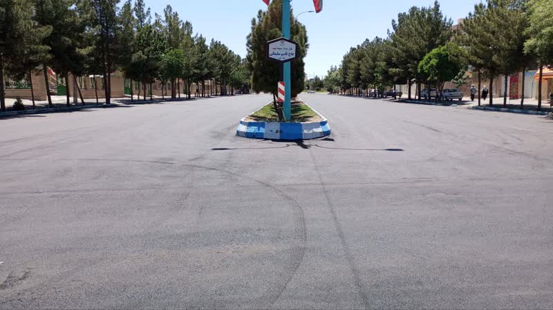 خیابان «مصلی» و ضلع شرقی میدان «عاشورا» روکش آسفالت شد