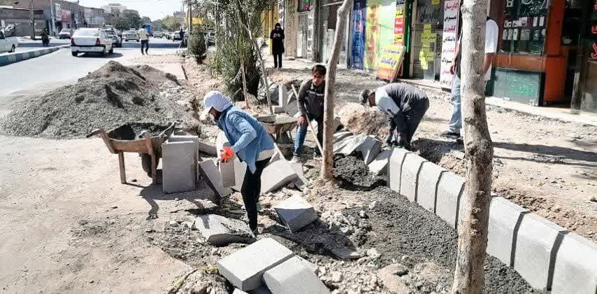 آغاز پیاده‌روسازی ضلع شمالی خیابان «شهید مطهری»