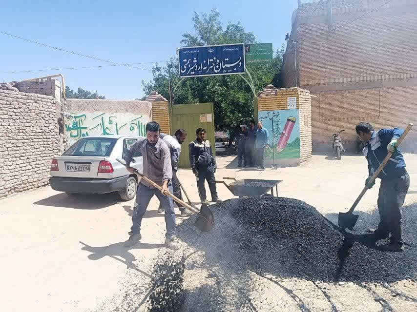 بهسازی و مناسب‌سازی معابر و فضاهای شهری اطراف مدارس 