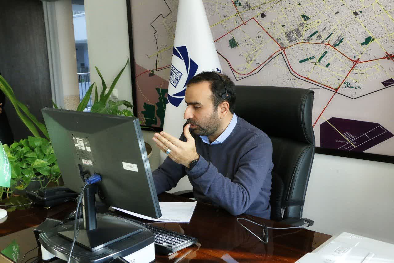 گفت‌وگوی شهردار کرمان با شهروندان از طریق سامانه «۱۳۷» 