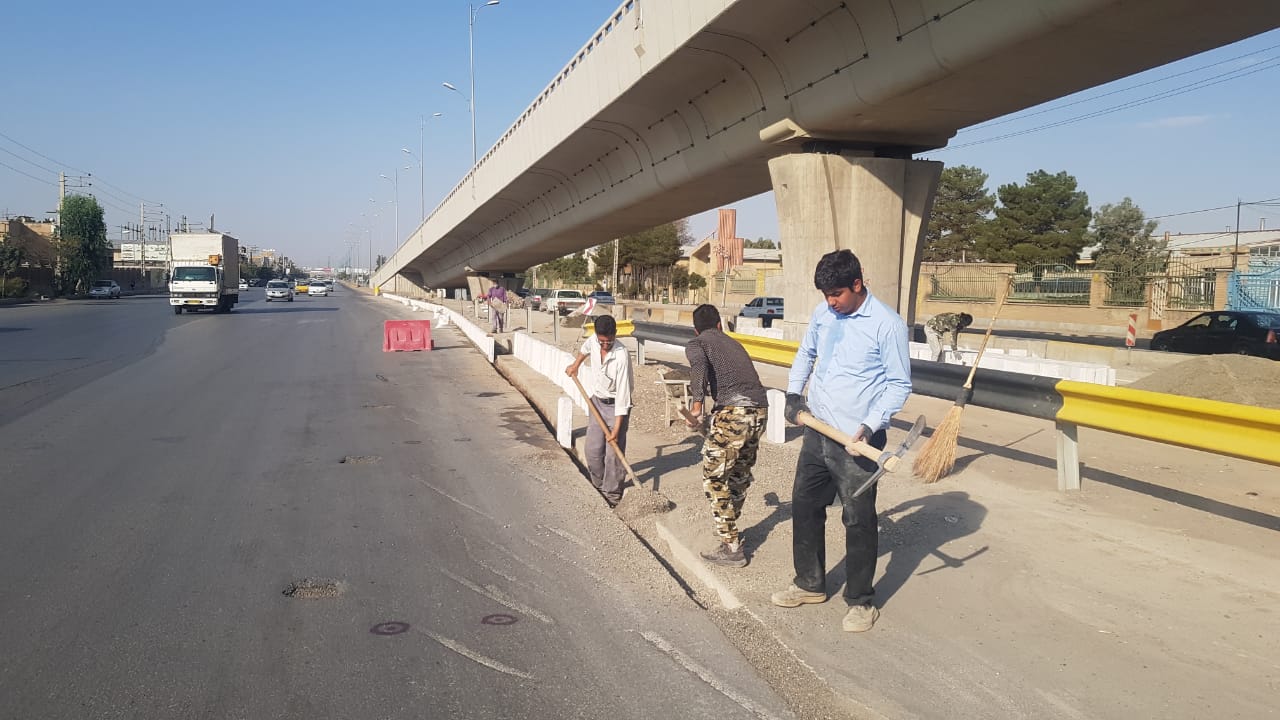 جدول‌گذاری و اصلاح هندسی پل «شهید بادپا» در راستای ساماندهی ورودی غربی شهر