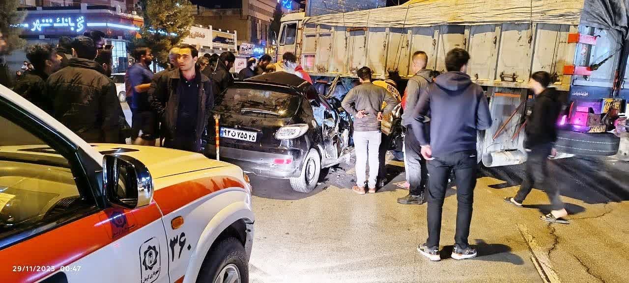 دو مجروح بر اثر تصادف «کامیون» و «پژو 206» 