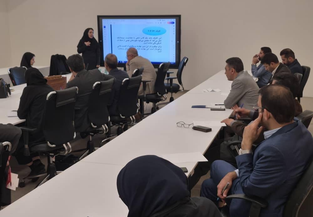  نشست تخصصی «مسئله‌یابی و حل مسئله» در شهرداری