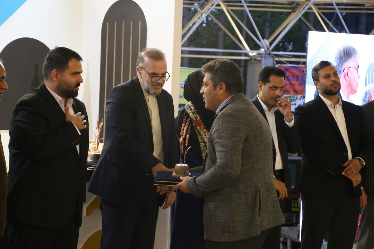  کرمان شهر میزبانان مهربان