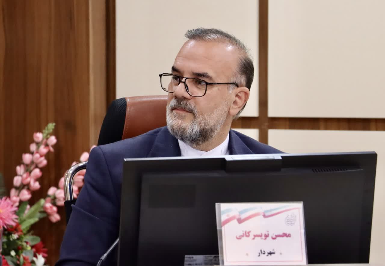 برای اولین‌بار در شهرداری بیمه تکمیلی کارگران را اجرا کردیم