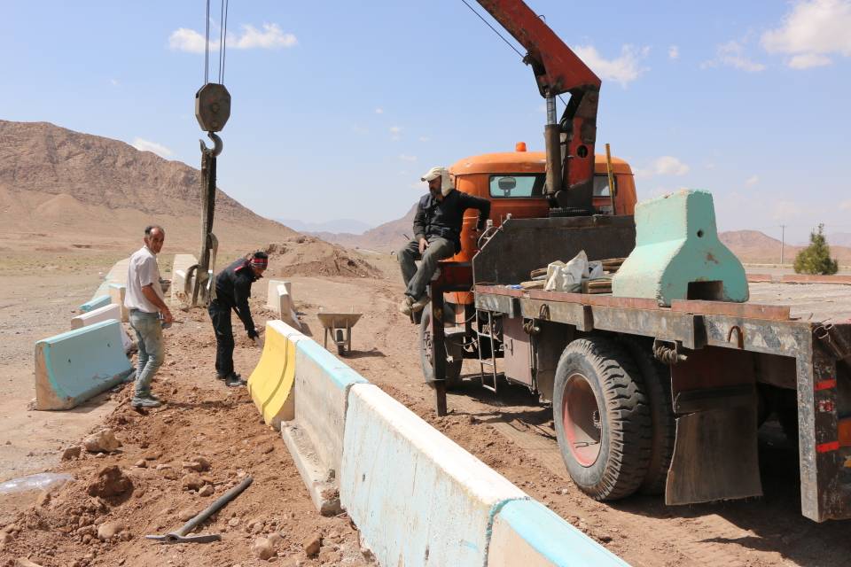 بهسازی و نوسازی ورودی سایت لندفیل و پناهگاه حیوانات بلاصاحب 