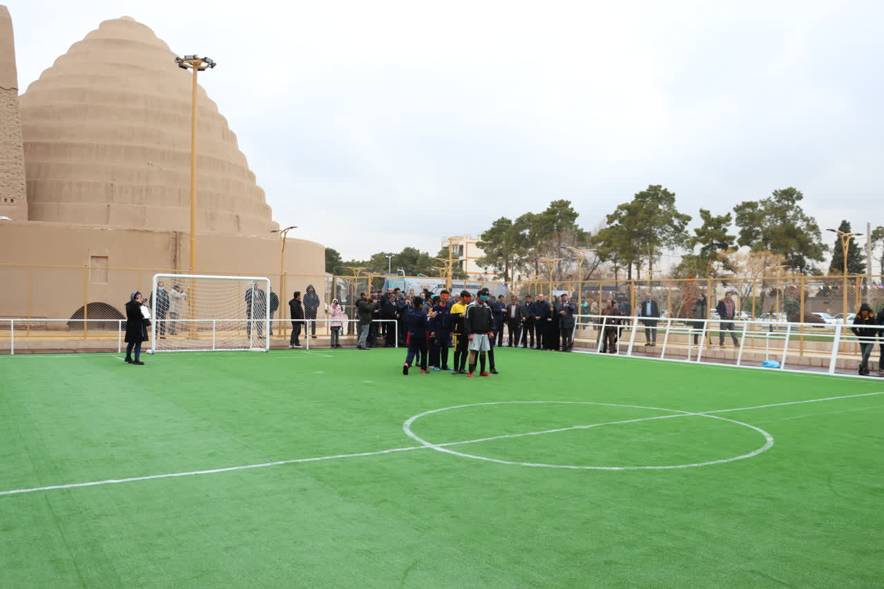  آیین پایان بهسازی بوستان «عصای سفید» 