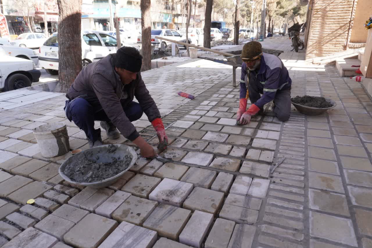 اجرای پروژه‌های شهری با رویکرد حفظ هویت و معماری محلات تاریخی کرمان ادامه دارد