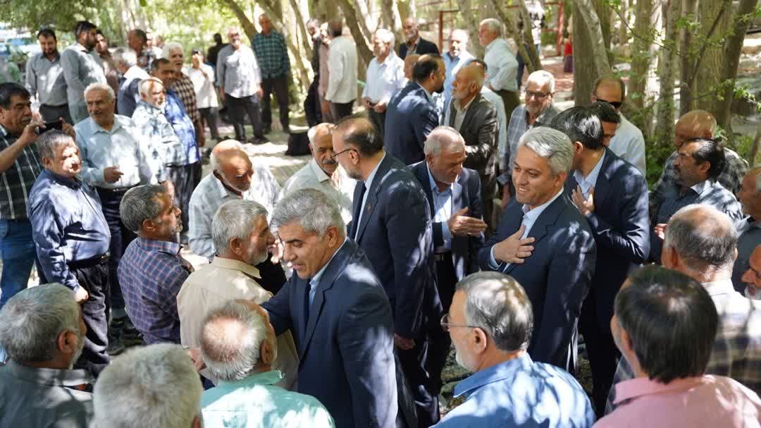 اردوی تفریحی بازنشستگان شهرداری کرمان