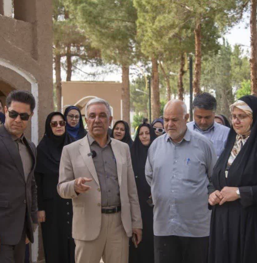 ساخت پارک‌های بانوان نیمه‌تمام در 85 شهر استان تا دهه فجر امسال تمام شود