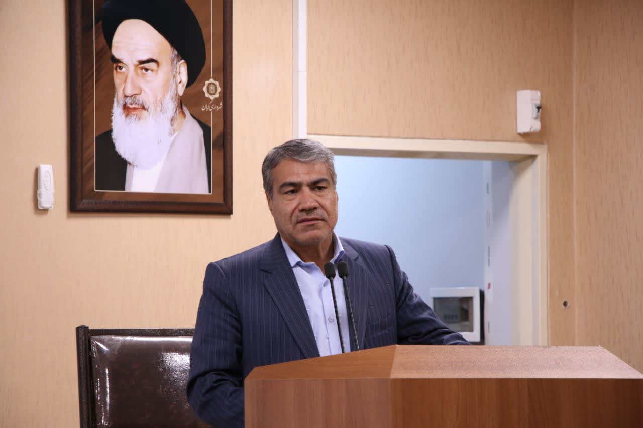 تکریم ارباب رجوع و ضرورت انعطاف‌پذیری در مقابل درخواست‌های مردمی