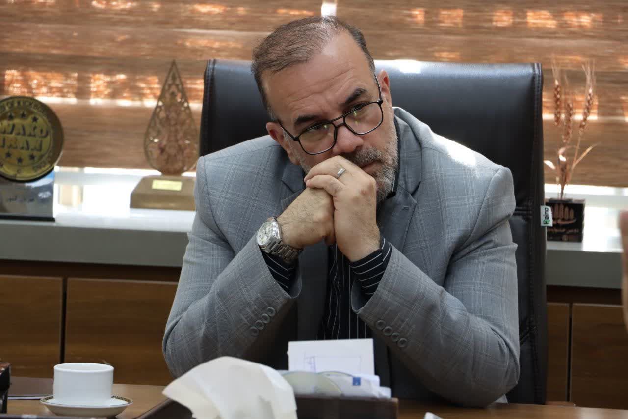 تماس تلفنی شهردار کرمان، با شهرداران ایلام، کرمانشاه و تبریز، در پی حملات ددمنشانه رژیم صهیونسیتی 