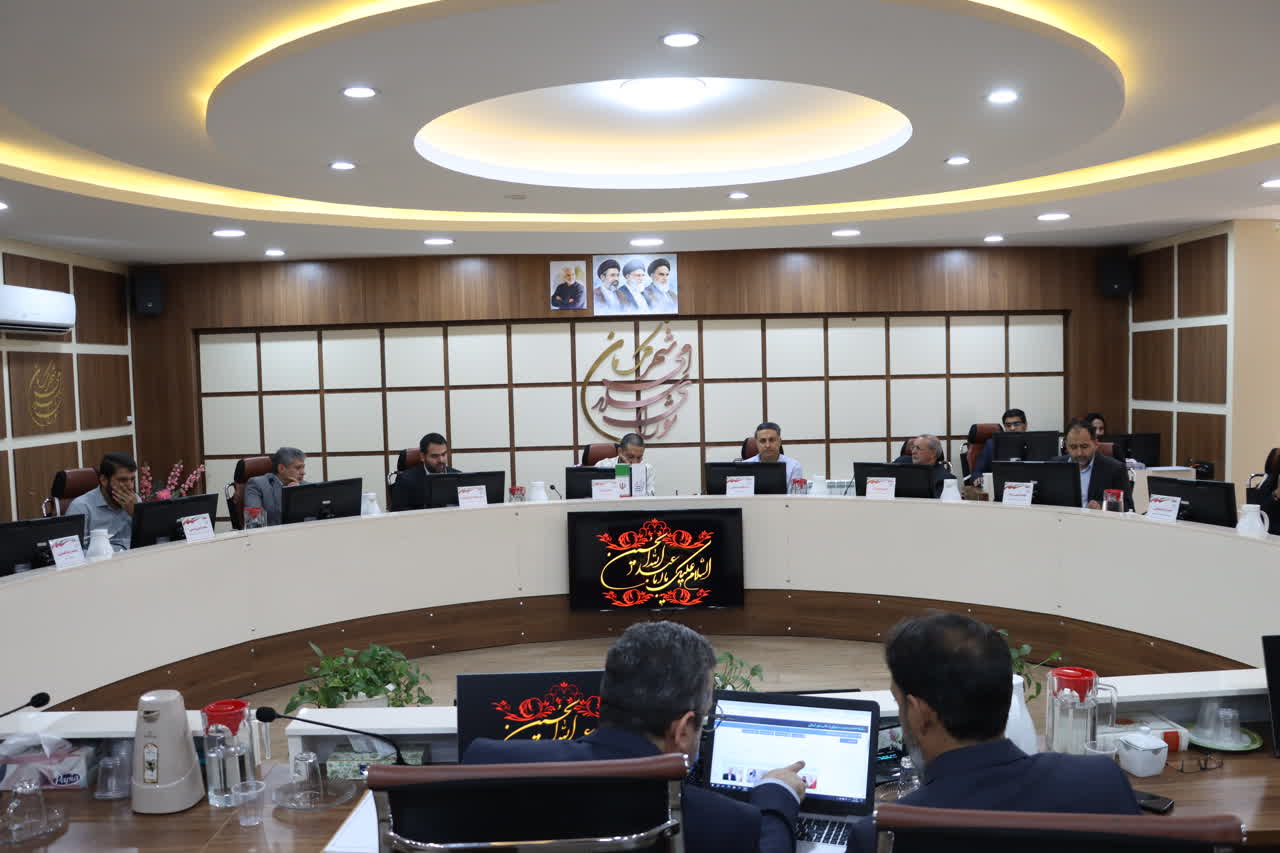 استاندار کرمان به مساله تامین پارکینگ بیمارستان مهرگان برای عموم مردم ورود کند