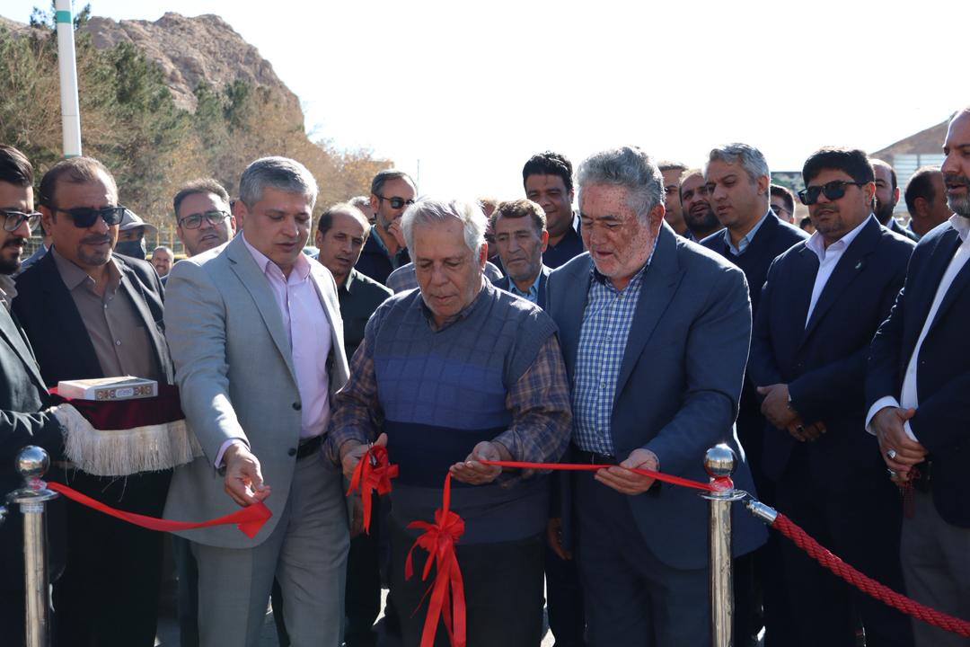 آیین رونمایی از سومین مرحله نوسازی ناوگان حمل‌ونقل عمومی شهر کرمان برگزار شد