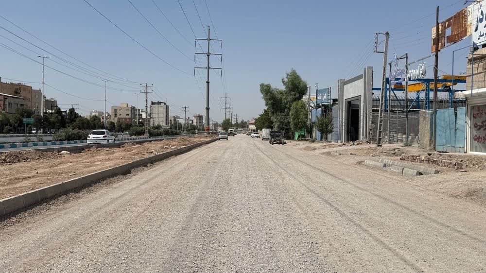 تکمیل و آماده‌سازی فاز دوم مسیر کنارگذر کمربندی امام‌رضا(ع) برای اجرای عملیات آسفالت

