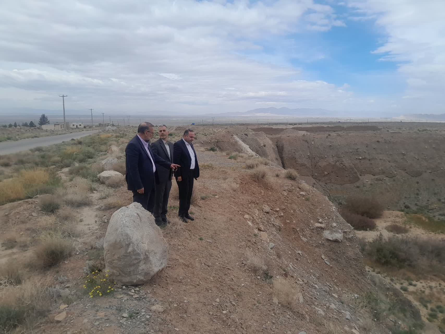 
جابه‌جایی سایت دفن نخاله‌های ساختمانی جاده ماهان به محل جدید
