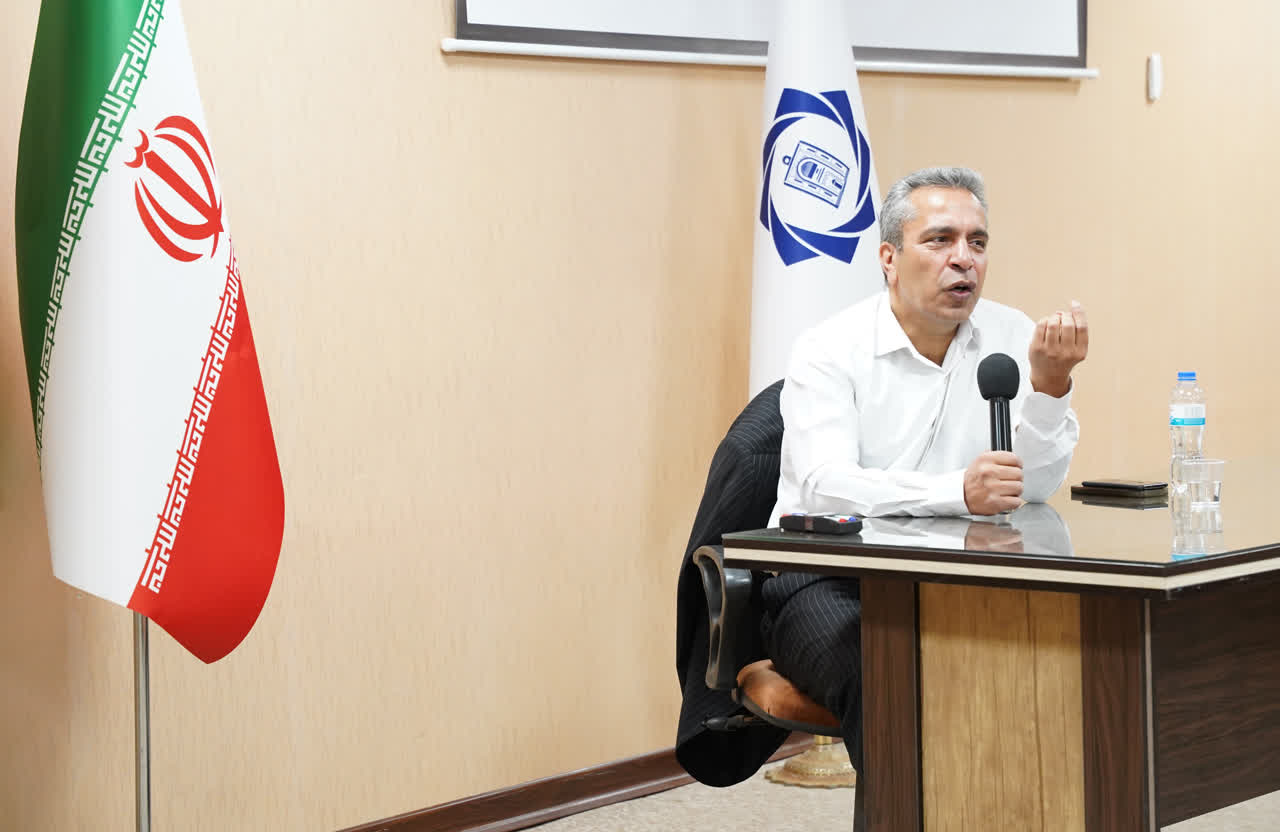نشست تخصصی سواد مالی و اقتصادی