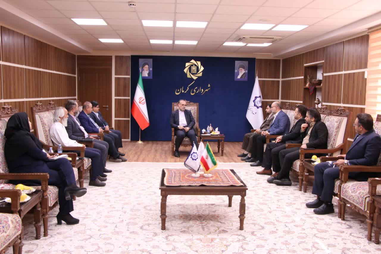 اهمیت رعایت انصاف در اطلاع‌رسانی 