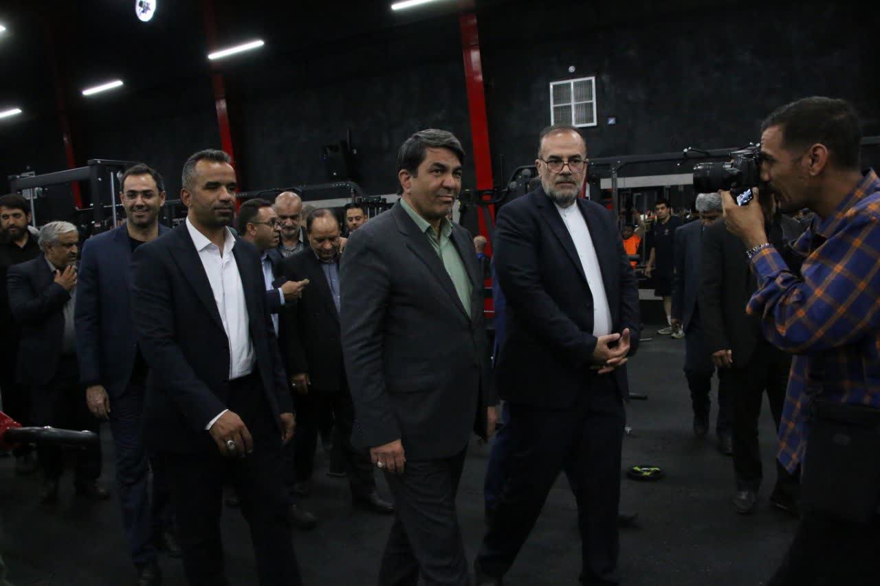 بزرگ‌ترین سالن بدنسازی شهر کرمان در بوستان جنگلی «شهید باهنر» افتتاح شد