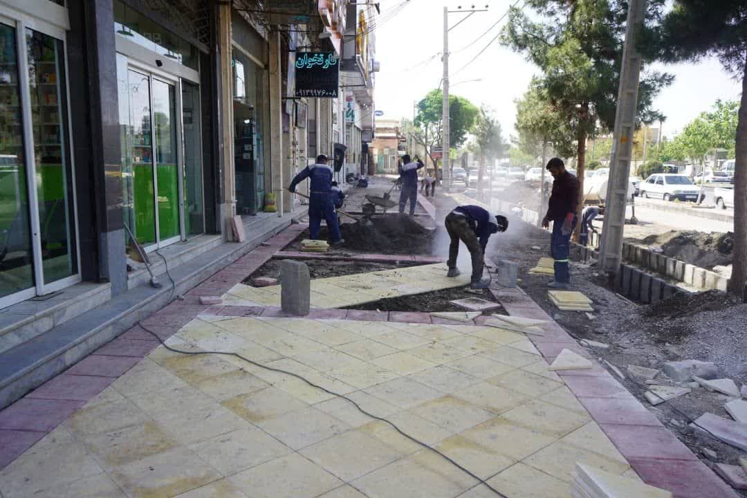 بهسازی پیاده‌راه خیابان «شهید مصطفی خمینی»