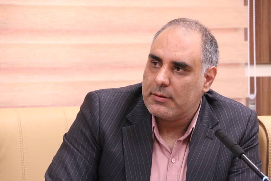 نصب سایه‌بان‌های جدید در بازار بزرگ کرمان