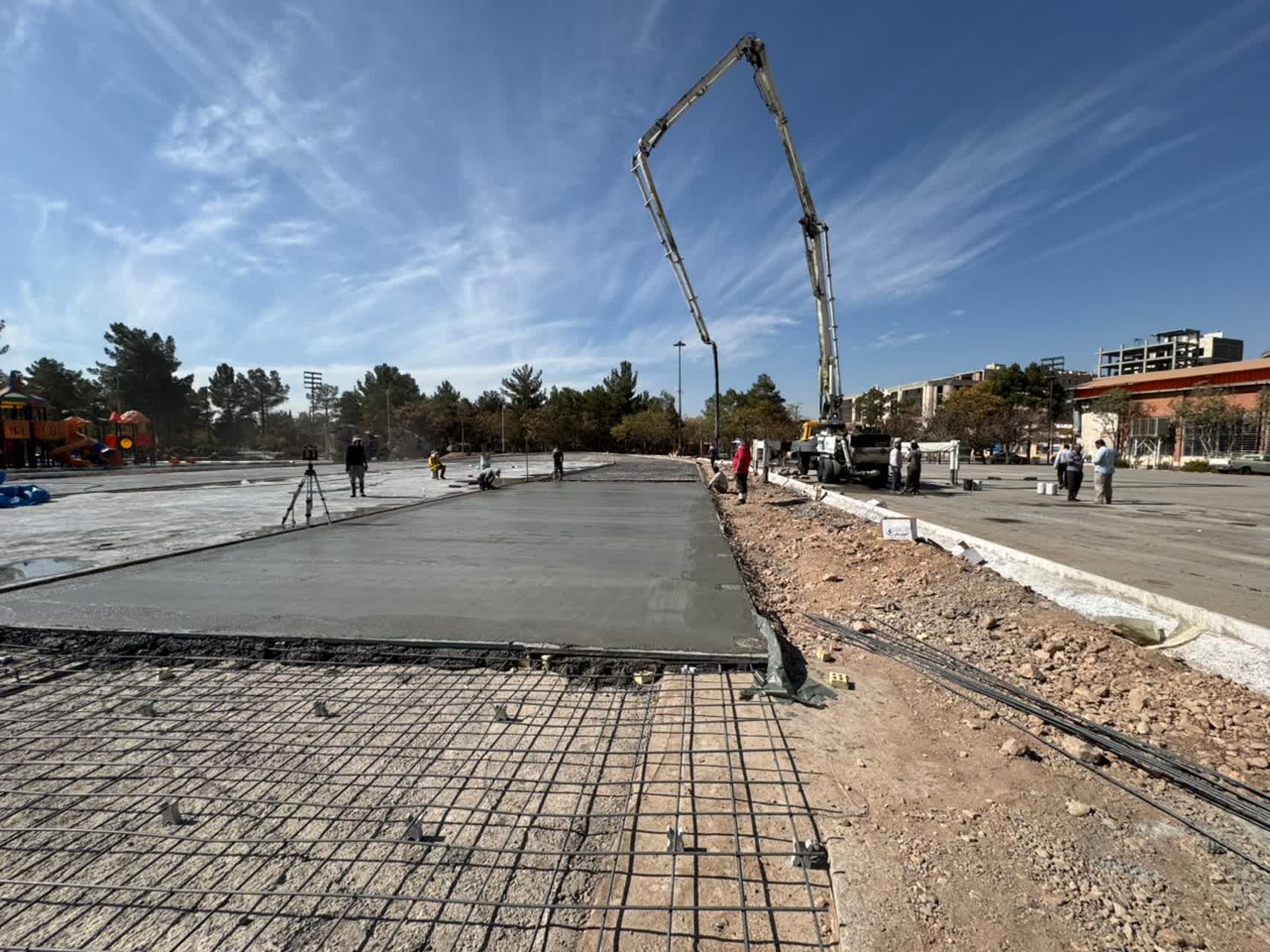 پیشرفت ۹۰ درصدی پروژه احداث پیست اسکیت / بهسازی آبنمای موزیکال بوستان «مادر»